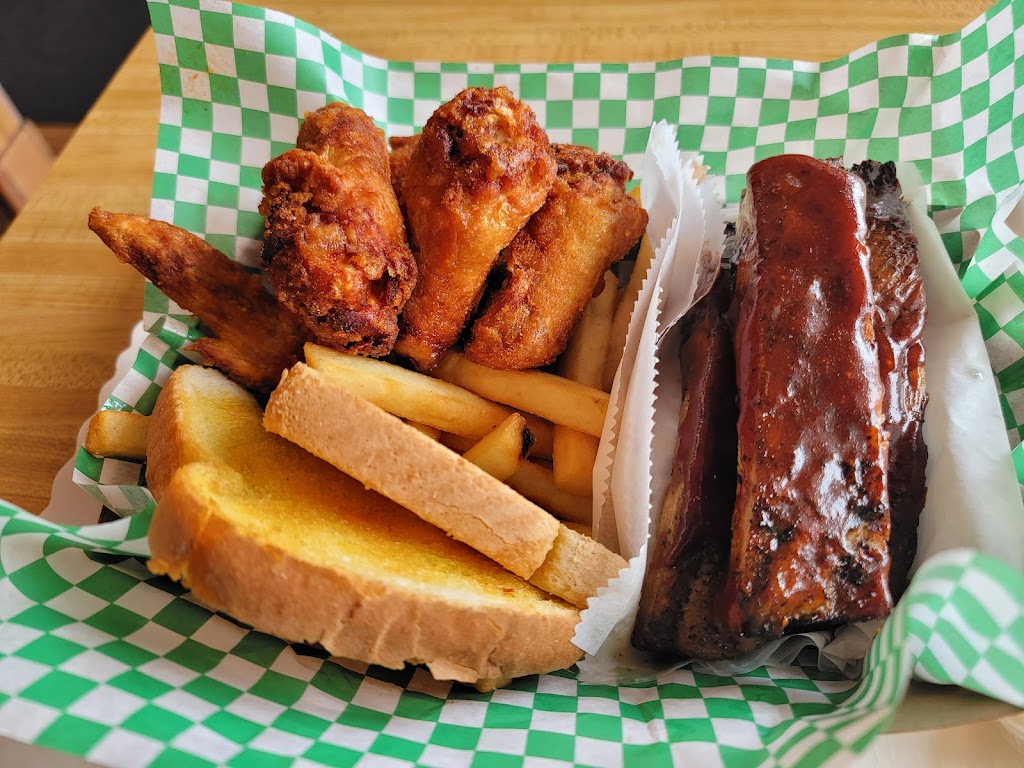 Wing Joint | 10603 University Ave NE, Blaine, MN 55434, USA | Phone: (763) 755-3735