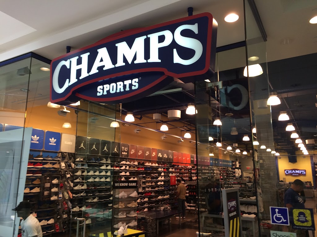 Champs Sports | 484 Plaza Dr, West Covina, CA 91790, USA | Phone: (626) 962-6433