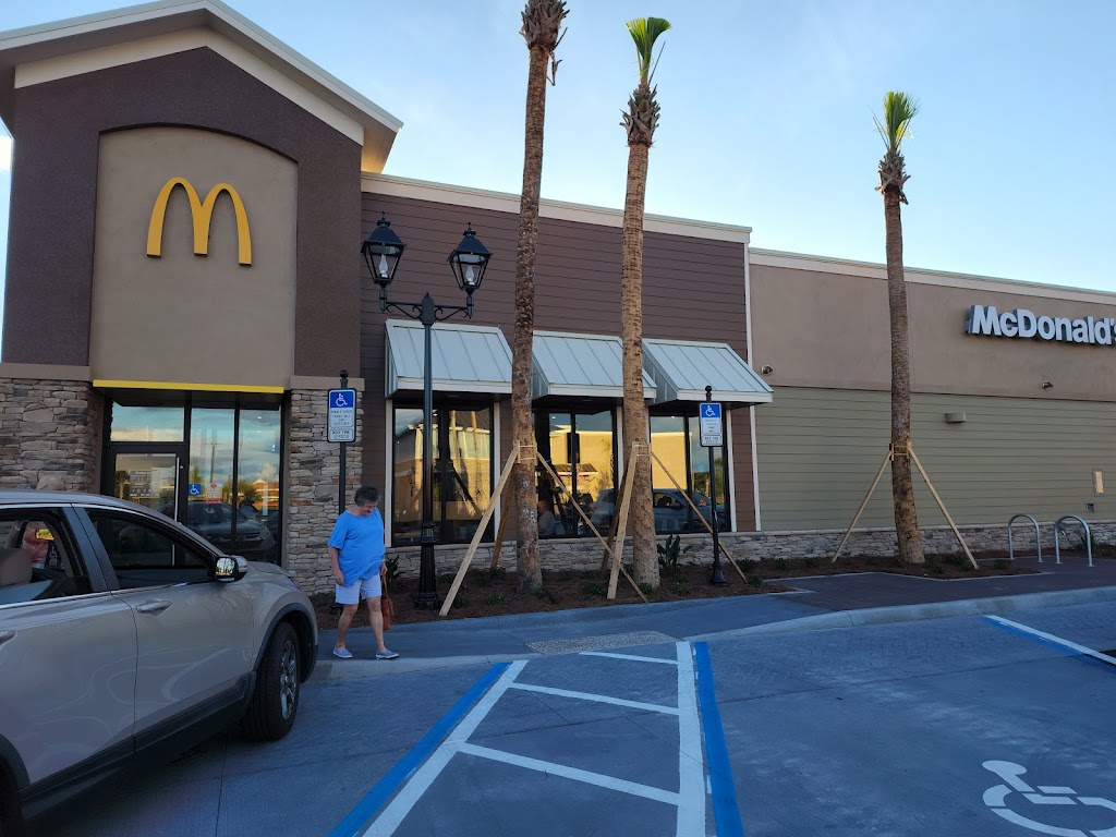 McDonalds | 2210 Everglades Ln., The Villages, FL 32163, USA | Phone: (352) 399-5336