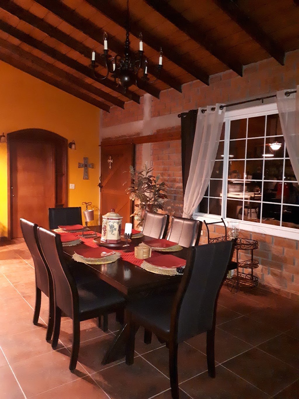 Finca La Toscana | Ampliación Porvenir s/n Tierra Santa, 22753 Ensenada, B.C., Mexico | Phone: 646 151 1872