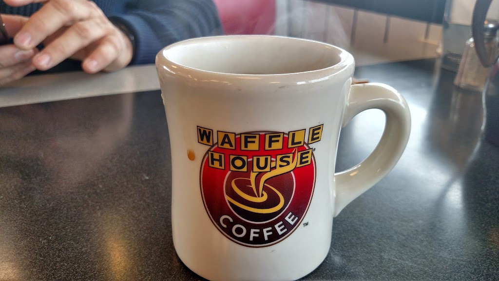 Waffle House | 1350 Canadian Ct, Yukon, OK 73099, USA | Phone: (405) 350-1445