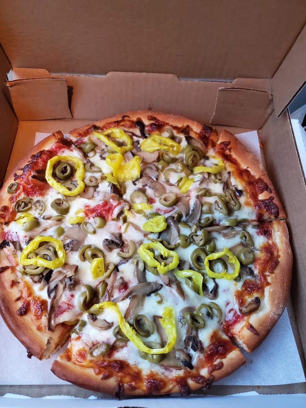 Don Brands Pizza | 919 Cherry St E, Canal Fulton, OH 44614, USA | Phone: (330) 854-9333