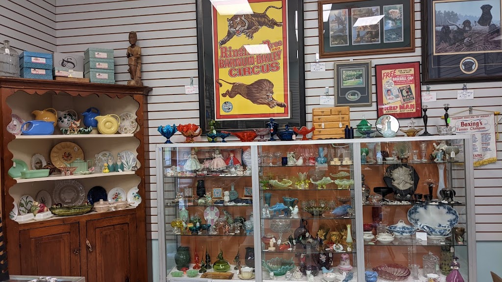 Anchor Custom Framing & Vintage Collectibles | 4466 Mitchell Rd, New Castle, PA 16105, USA | Phone: (724) 652-2000