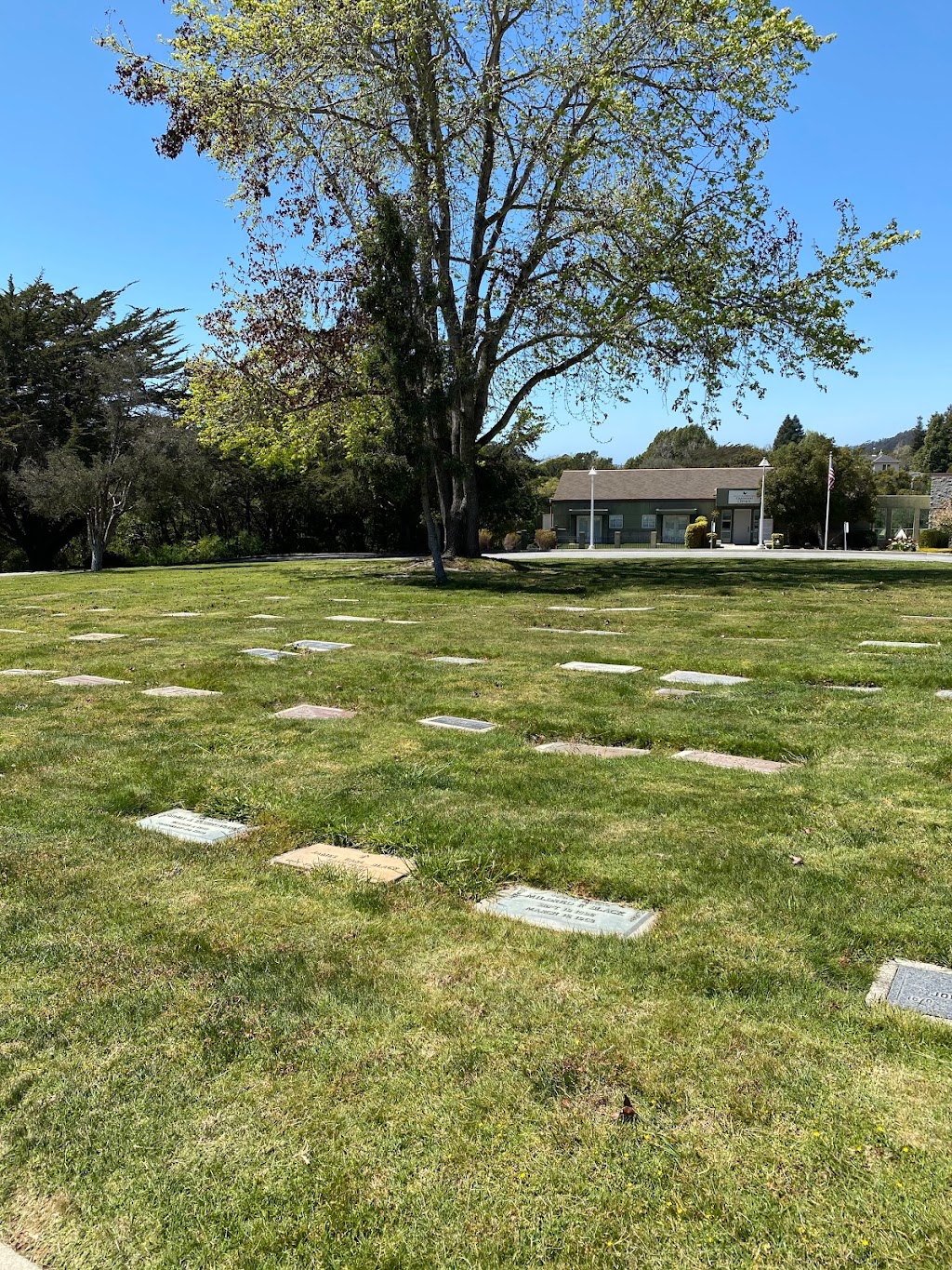 Oakwood Memorial Park & Cemetery | 3301 Paul Sweet Rd, Santa Cruz, CA 95065, USA | Phone: (831) 426-1601