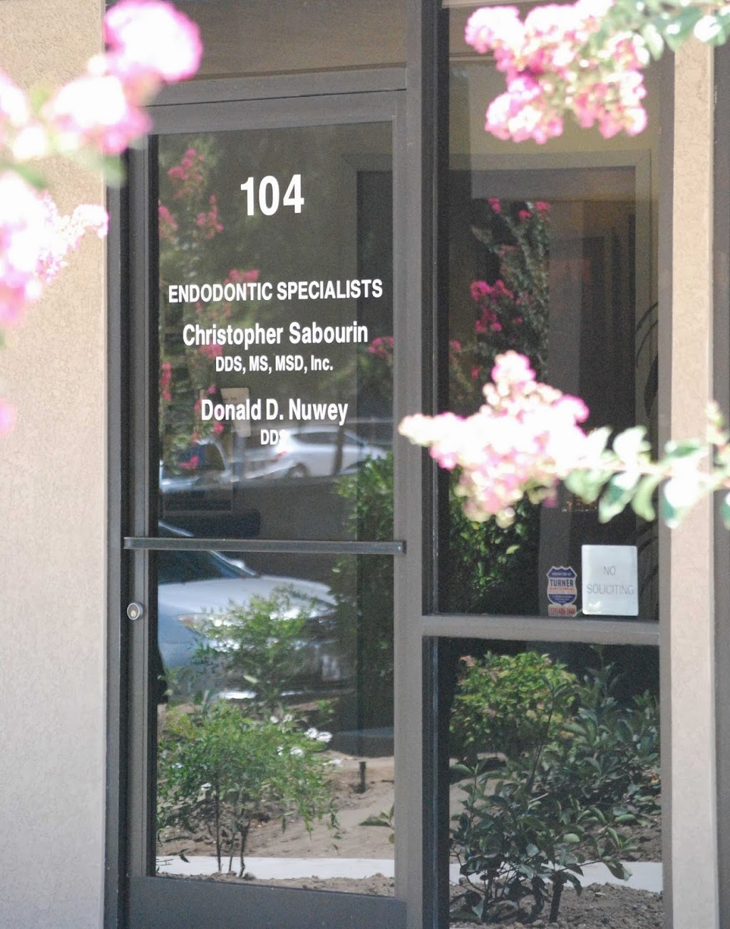 Christopher Sabourin DDS - Clovis | 1829 Shaw Ave Suite 104, Clovis, CA 93611, USA | Phone: (559) 322-2054