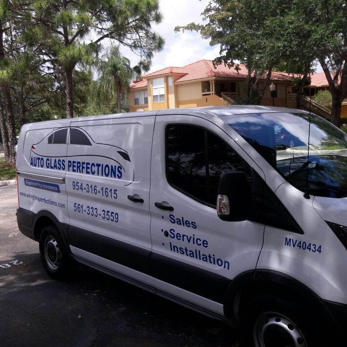 Auto Glass Perfections | 1784 SW 43rd Ave, Fort Lauderdale, FL 33317, USA | Phone: (954) 316-1615