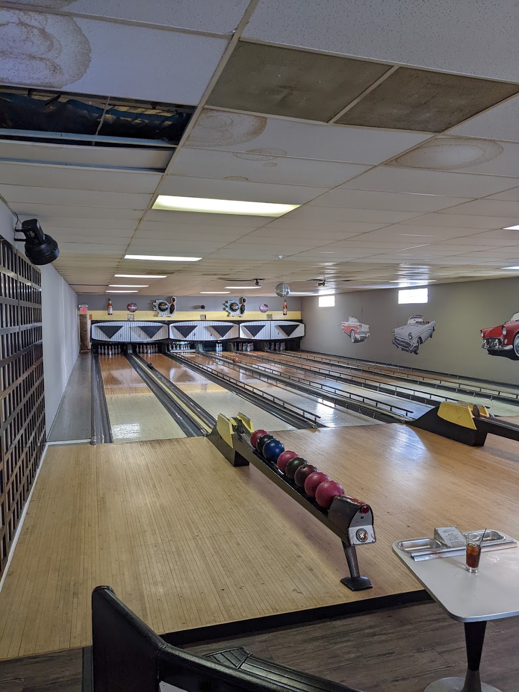 Frankfort Bowl LLC | 15 Ash St, Frankfort, IL 60423, USA | Phone: (815) 469-5333