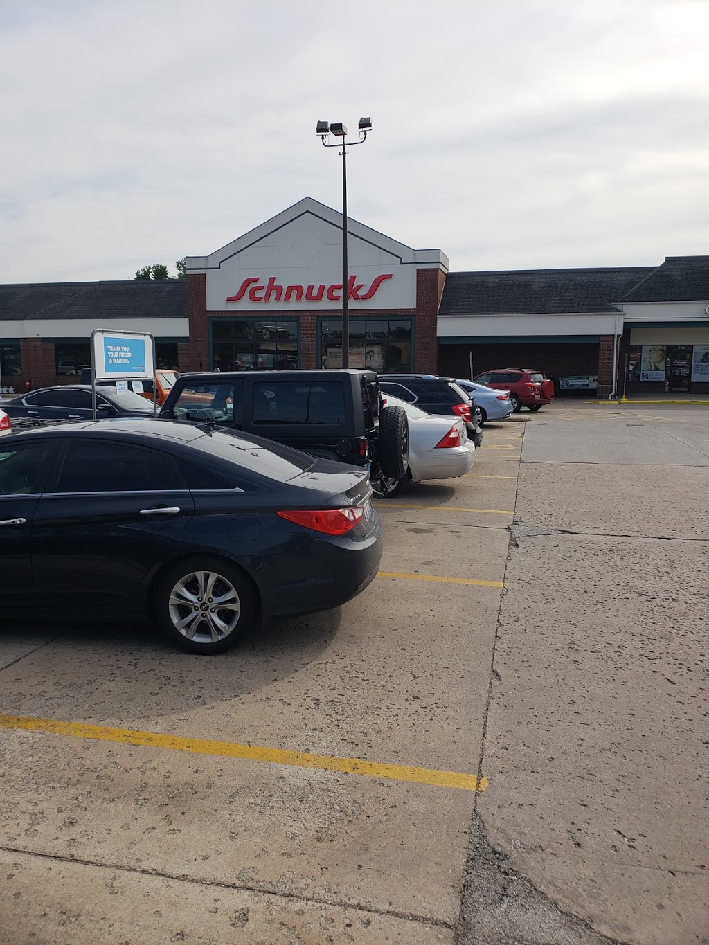 Schnucks Market Place | 1000 Columbia Center, Columbia, IL 62236, USA | Phone: (618) 281-6300