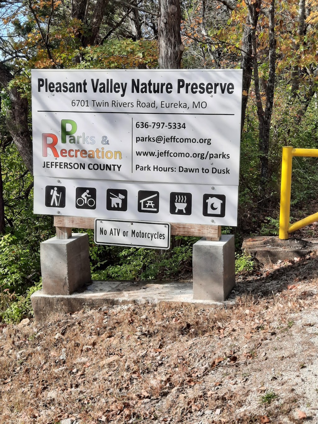 Pleasant Valley Nature Preserve/PP Park | 6701 Twin River Rd, High Ridge, MO 63049, USA | Phone: (636) 797-5334