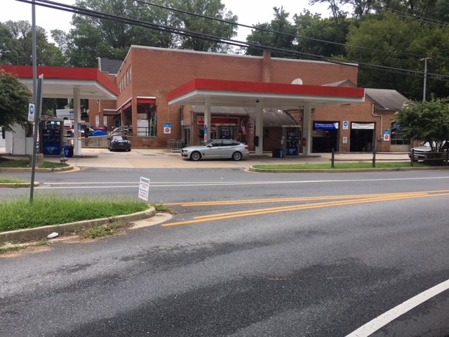 Metro Motor | Glen Echo Exxon | 6729-A Goldsboro Rd, Bethesda, MD 20817, USA | Phone: (301) 229-8666