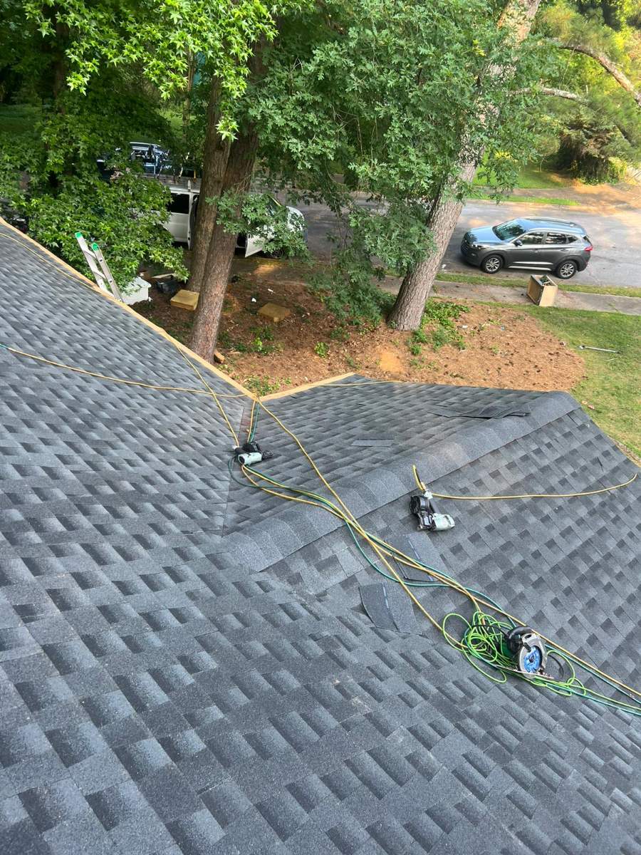 Marios Roofing ATL | 5441 Buford Hwy NE, Doraville, GA 30340, USA | Phone: (404) 345-8143