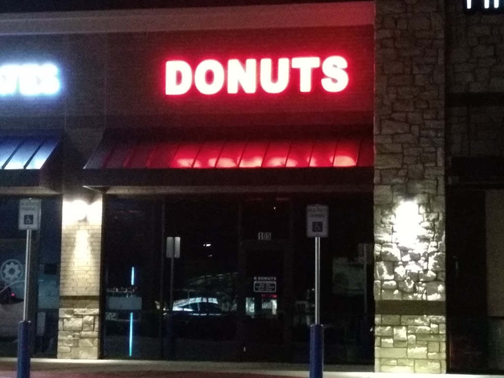 R donuts | 3301 N Goliad St #105, Rockwall, TX 75087, USA | Phone: (469) 363-5785