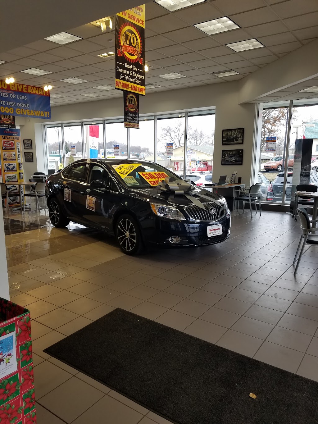 Van Devere Buick | 300 W Market St, Akron, OH 44303 | Phone: (330) 835-6589