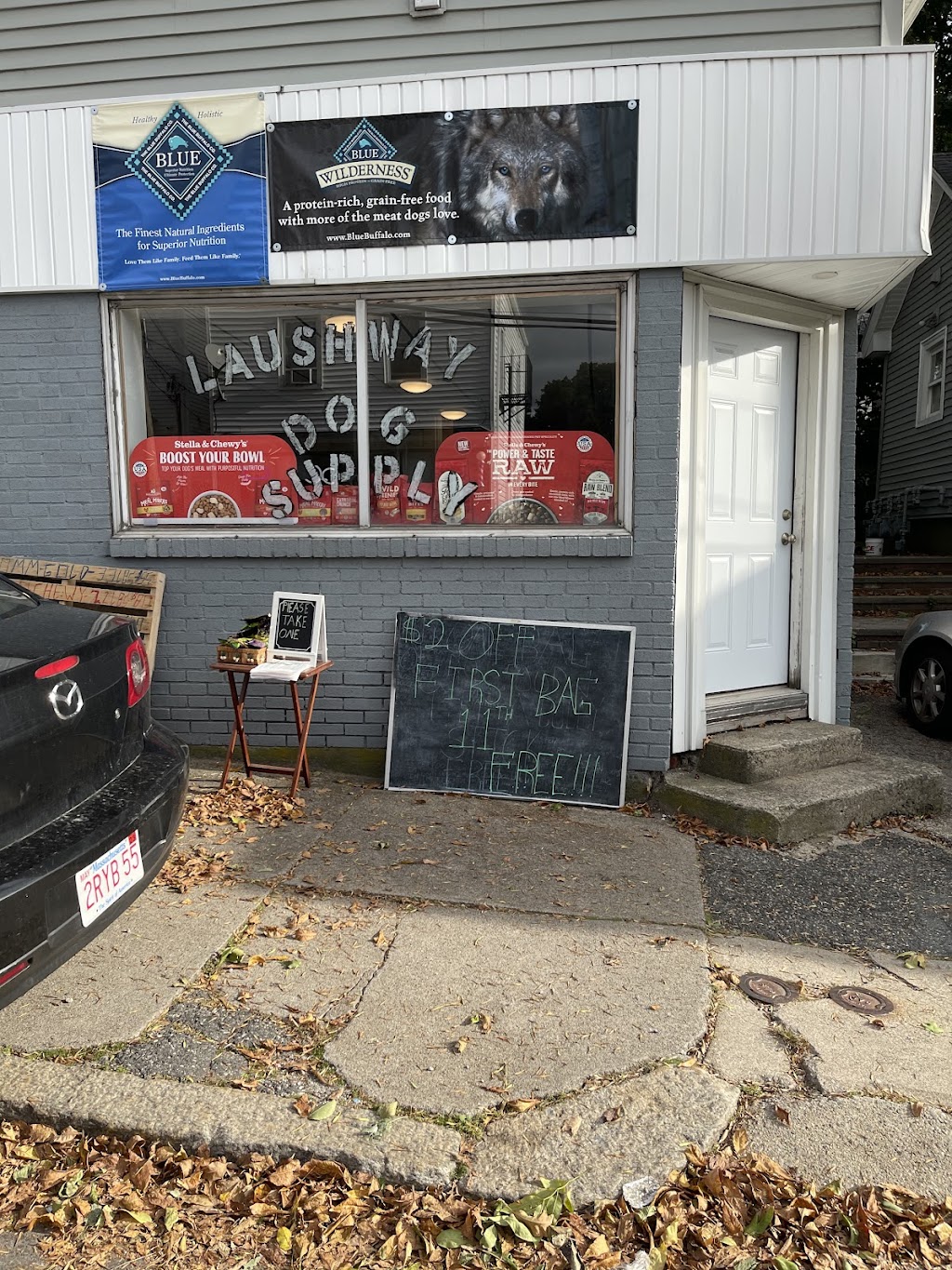 Laushway Dog Supply | 13 Dexter St, Cumberland, RI 02864, USA | Phone: (774) 406-0905