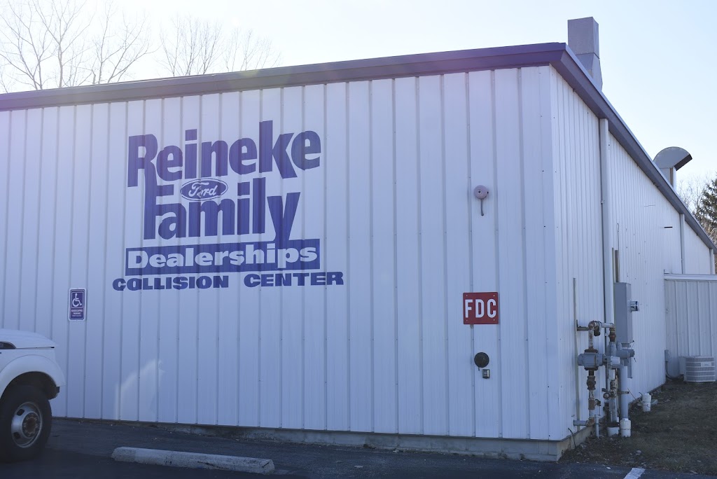 Reineke Collision Center - Fostoria | 1303 Perrysburg Rd, Fostoria, OH 44830, USA | Phone: (800) 531-2613