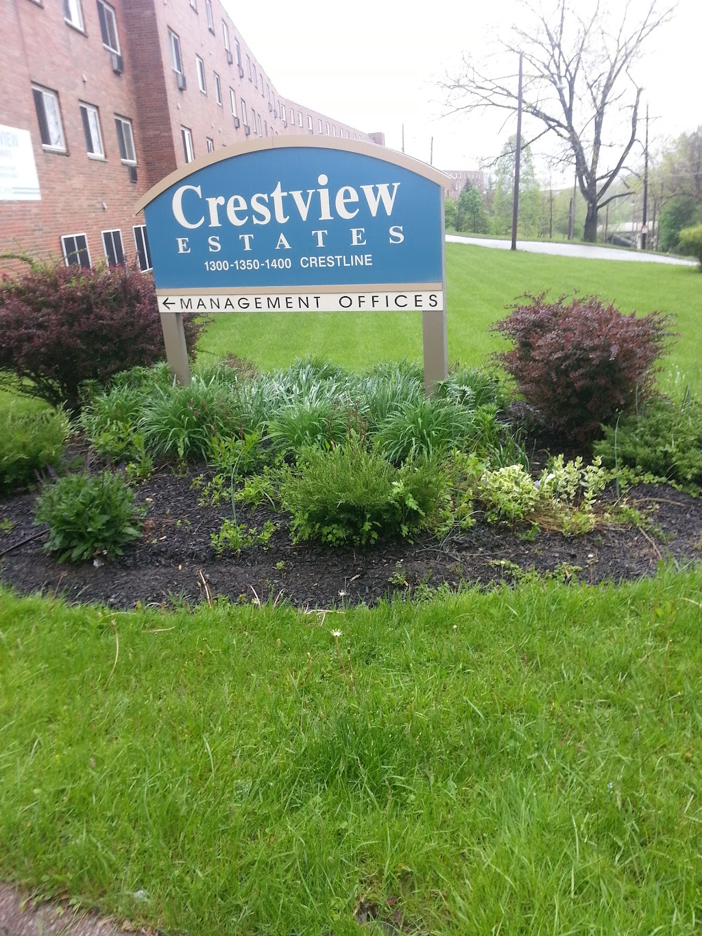 Crestview Apartments | 1400 Crestline Ave, Cleveland, OH 44109, USA | Phone: (216) 348-1391