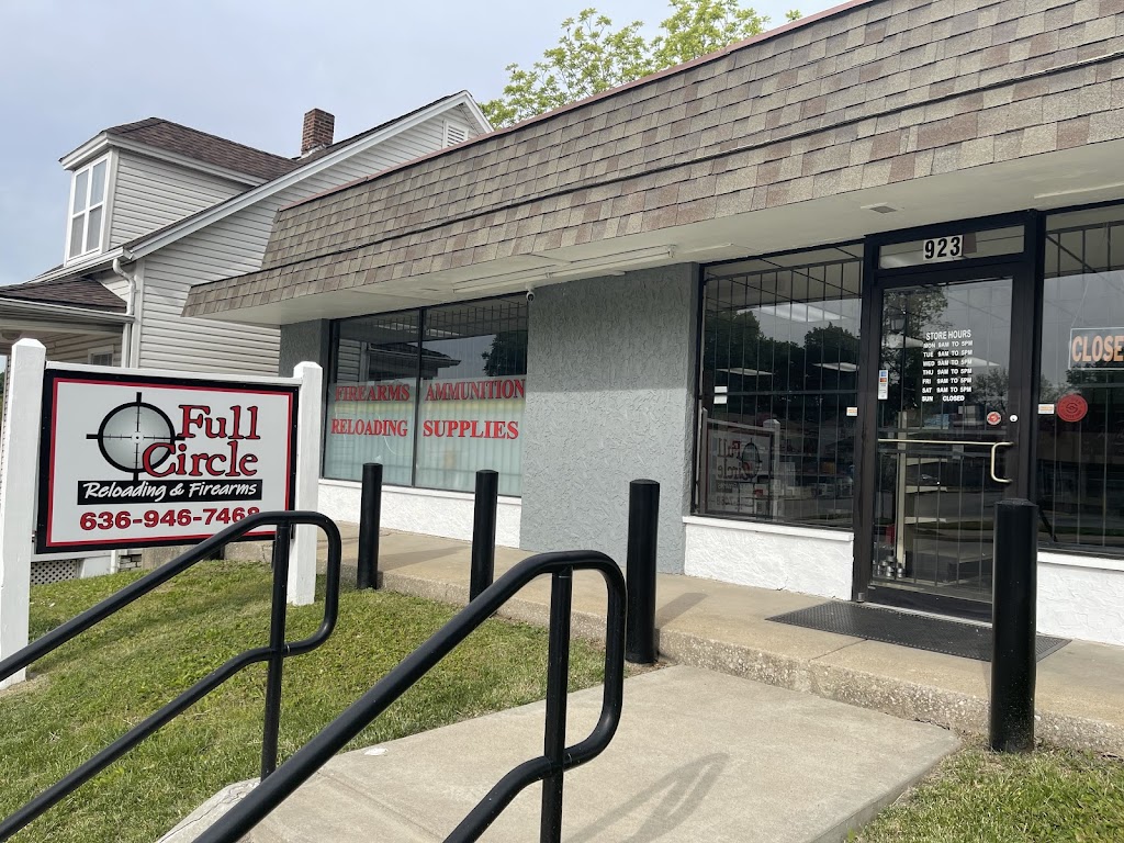 Full Circle Reloading and Firearms | 923 S 5th St, St Charles, MO 63301, USA | Phone: (636) 946-7468