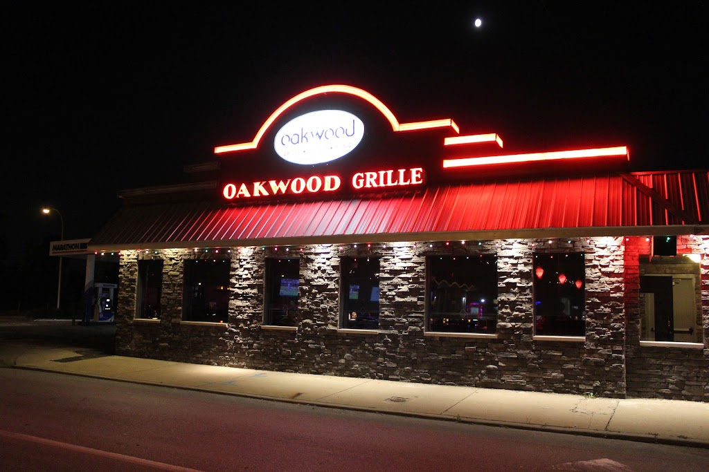 Oakwood Grill and Music Lounge | 17621 Oakwood Blvd, Dearborn, MI 48124, USA | Phone: (313) 451-8970