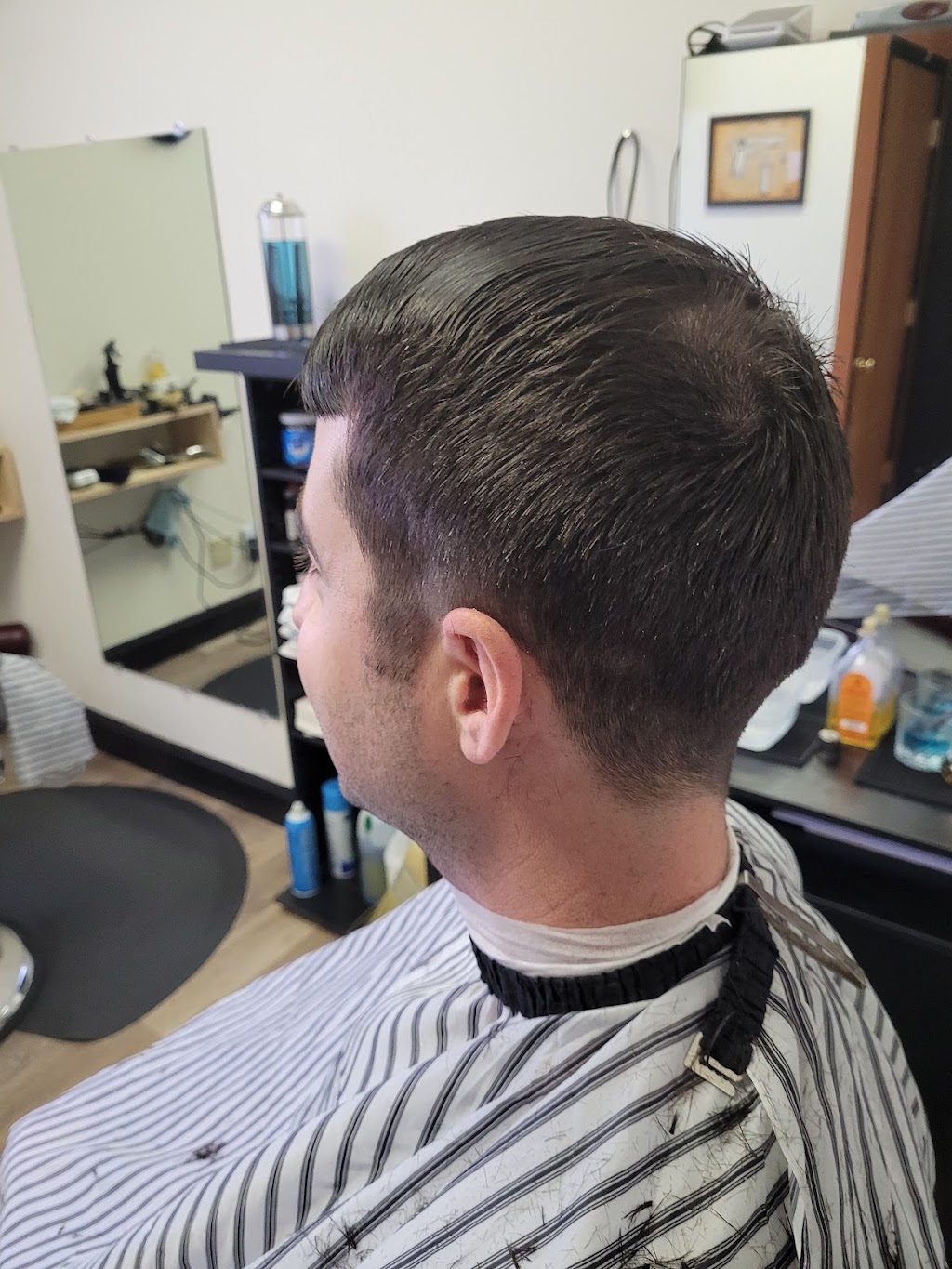 Russthebarber | 107 N Bell Ave, Denton, TX 76209, USA | Phone: (940) 395-7112