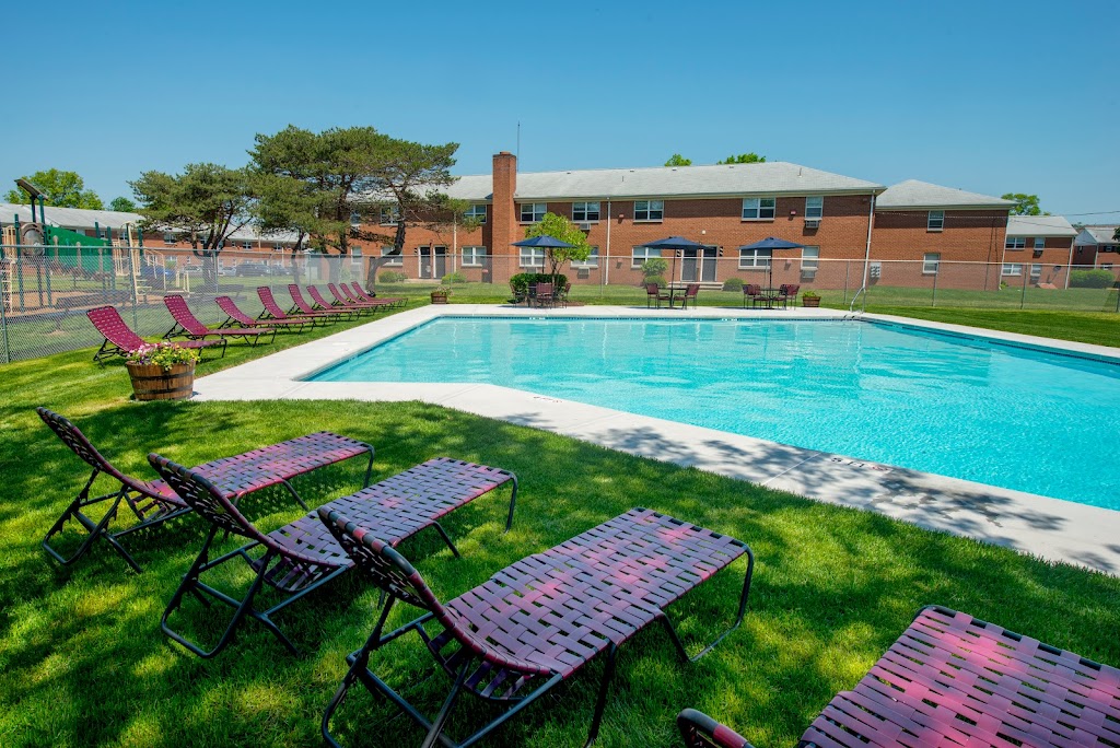 Piscataway Park Apartments | 3060 New Brunswick Ave, Piscataway, NJ 08854, USA | Phone: (732) 889-5398