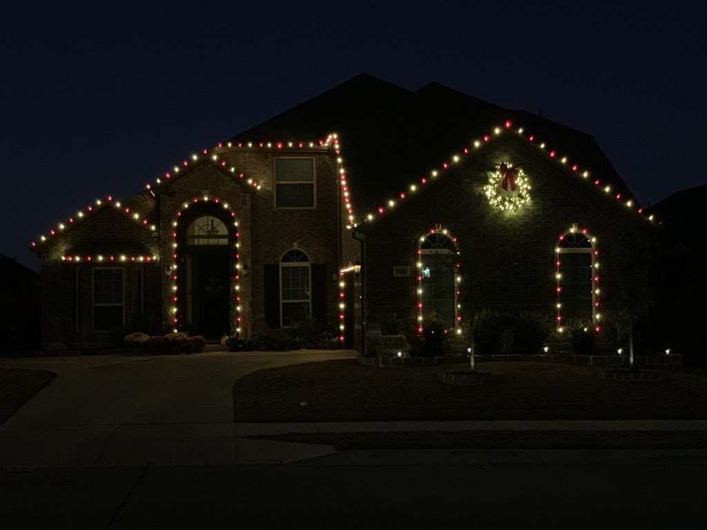 Murphy Christmas Lighting | 3800 Haslet-Roanoke Rd #13, Roanoke, TX 76262, USA | Phone: (719) 432-5687