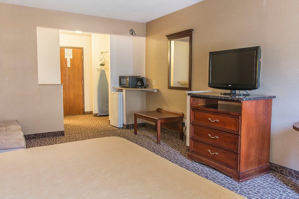 Quality Inn Alexis Rd | 445 E Alexis Rd, Toledo, OH 43612, USA | Phone: (419) 476-0170