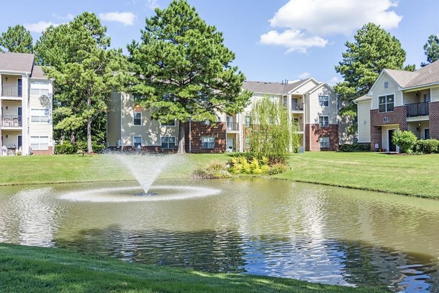 Arboretum Place Apartments | 201 Arboretum Way, Newport News, VA 23602 | Phone: (757) 693-4178