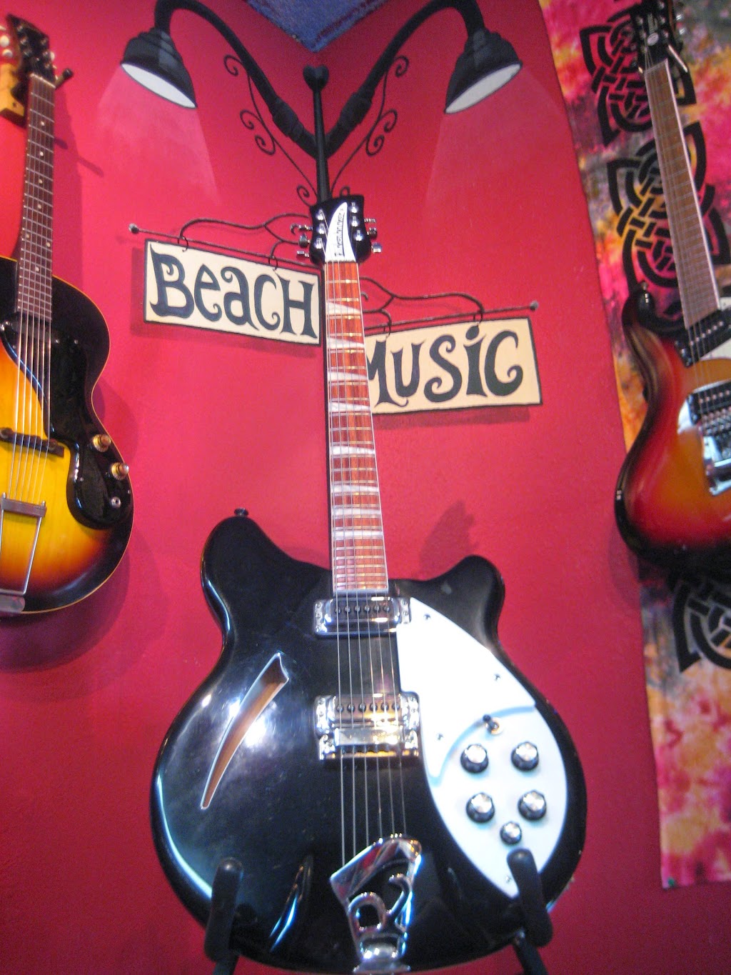 Beach Music | 16802 CA-1, Sunset Beach, CA 90742, USA | Phone: (562) 592-7101