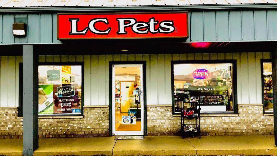 LC Pets, LLC | 540 Hartbrook Dr, Hartland, WI 53029, USA | Phone: (262) 367-4773