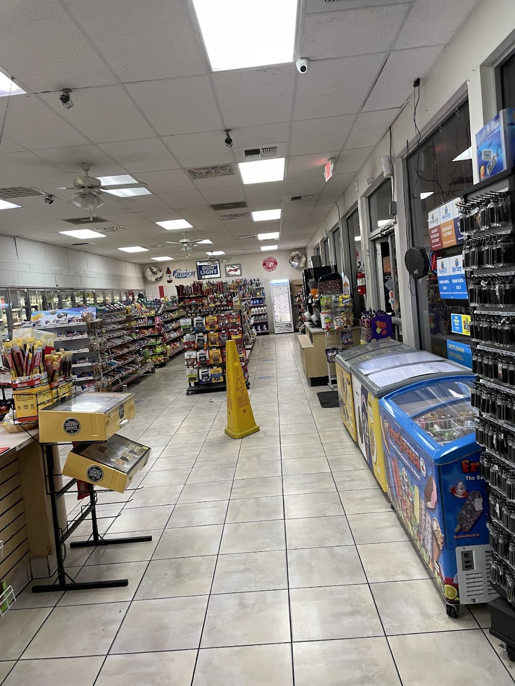 Shell | 25712 Ward Dr, Kettleman City, CA 93239, USA | Phone: (559) 386-9777