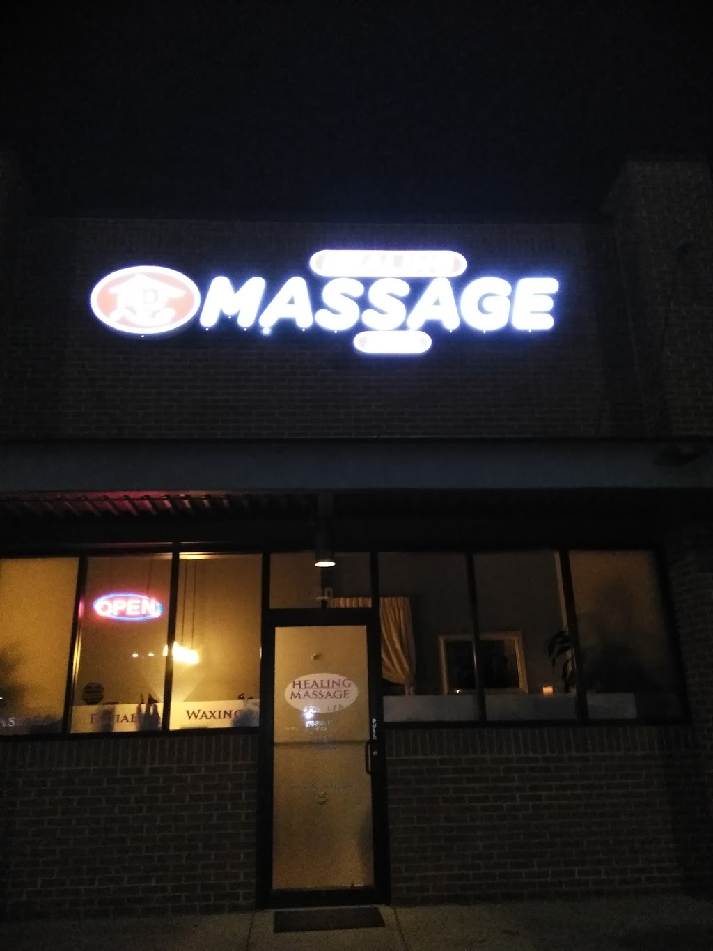 Healing Massage Spa | 2525 Shallowford Rd #200, Marietta, GA 30066, USA | Phone: (678) 863-9983