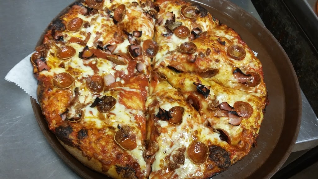 Christophers Gourmet Pizza | 6572 Lincoln Hwy, Jeannette, PA 15644, USA | Phone: (724) 527-4100