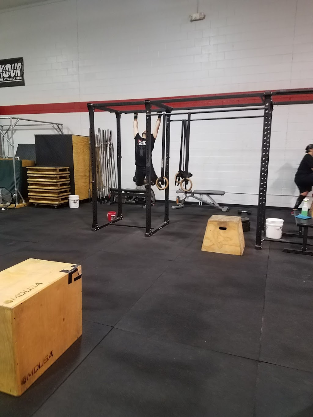 CrossFit Steels Corners | 4111 Hudson Dr, Stow, OH 44224, USA | Phone: (330) 690-2626