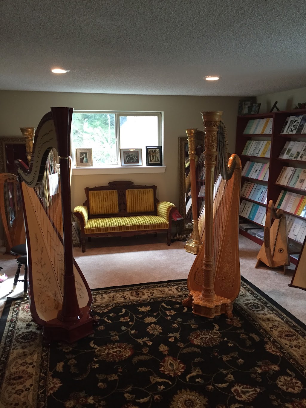 The Enchanted Harp | 11902 Reservoir Rd E, Puyallup, WA 98374, USA | Phone: (253) 770-0550