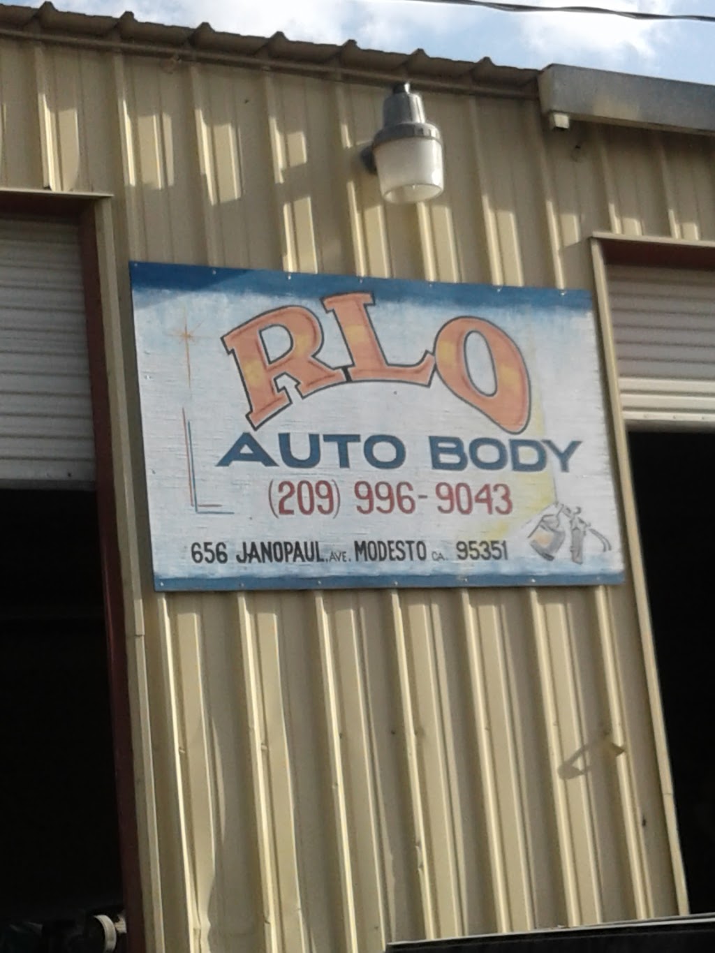 Rlo Auto Body | 654 Janopaul Ave, Modesto, CA 95351, USA | Phone: (209) 996-9043