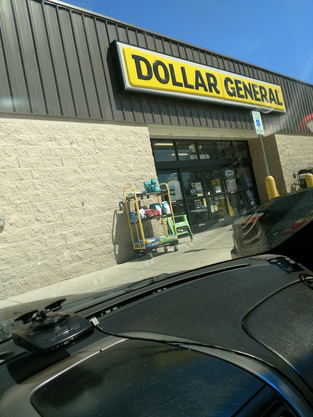 Dollar General | 4124 N Sara Rd, Yukon, OK 73099, USA | Phone: (405) 578-4335