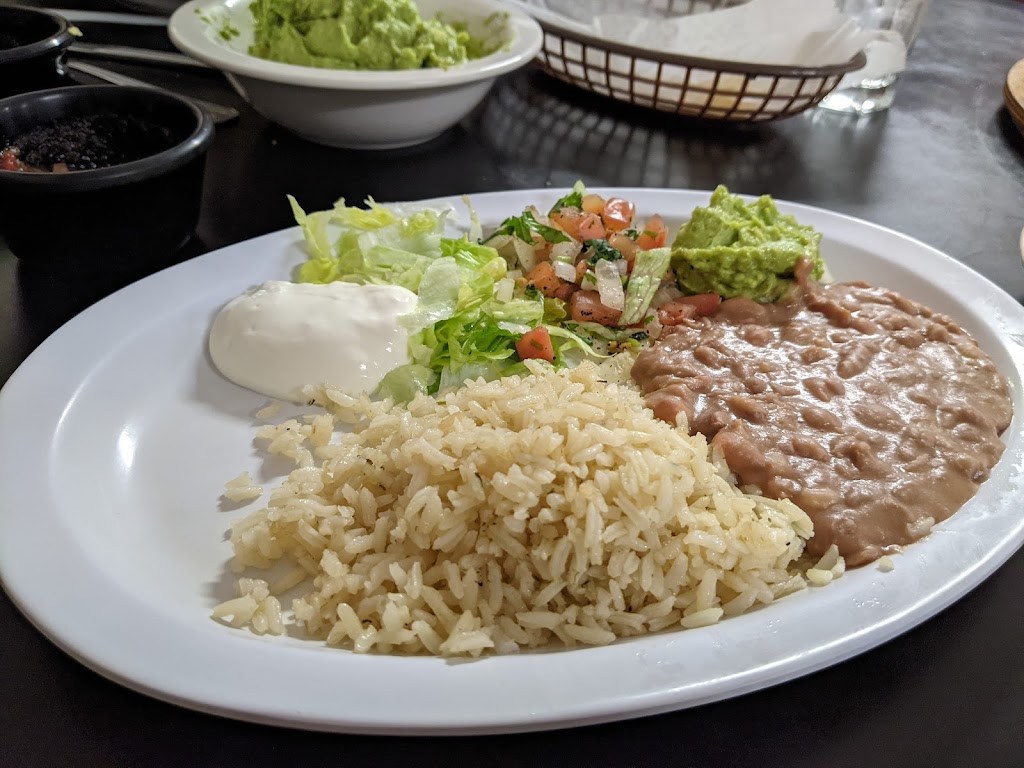 Hidalgo Authentic Mexican Restaurant | 333 Industrial Park Dr, Belleville, MI 48111, USA | Phone: (734) 697-3271