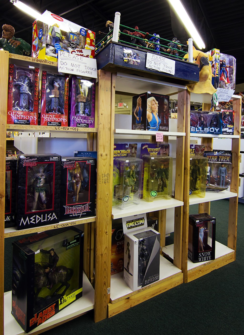 Liberty Comics Llc | 27639 Gratiot Ave, Roseville, MI 48066, USA | Phone: (586) 779-4130