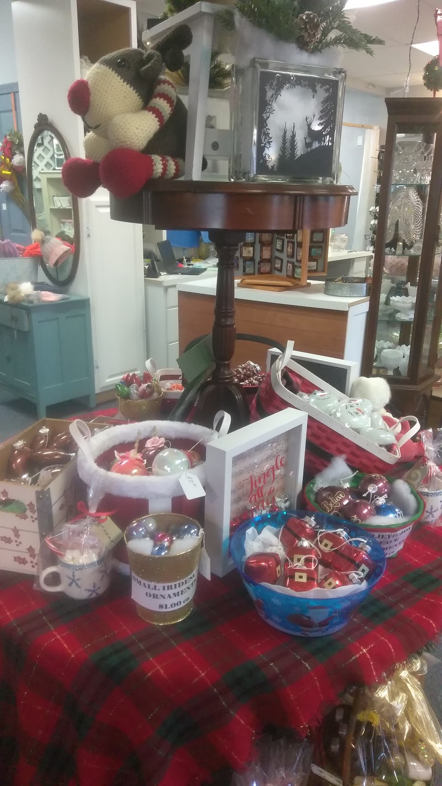 Trinkets Gift Shop | 4A Hudson Park Dr, Hudson, NH 03051, USA | Phone: (603) 864-8832