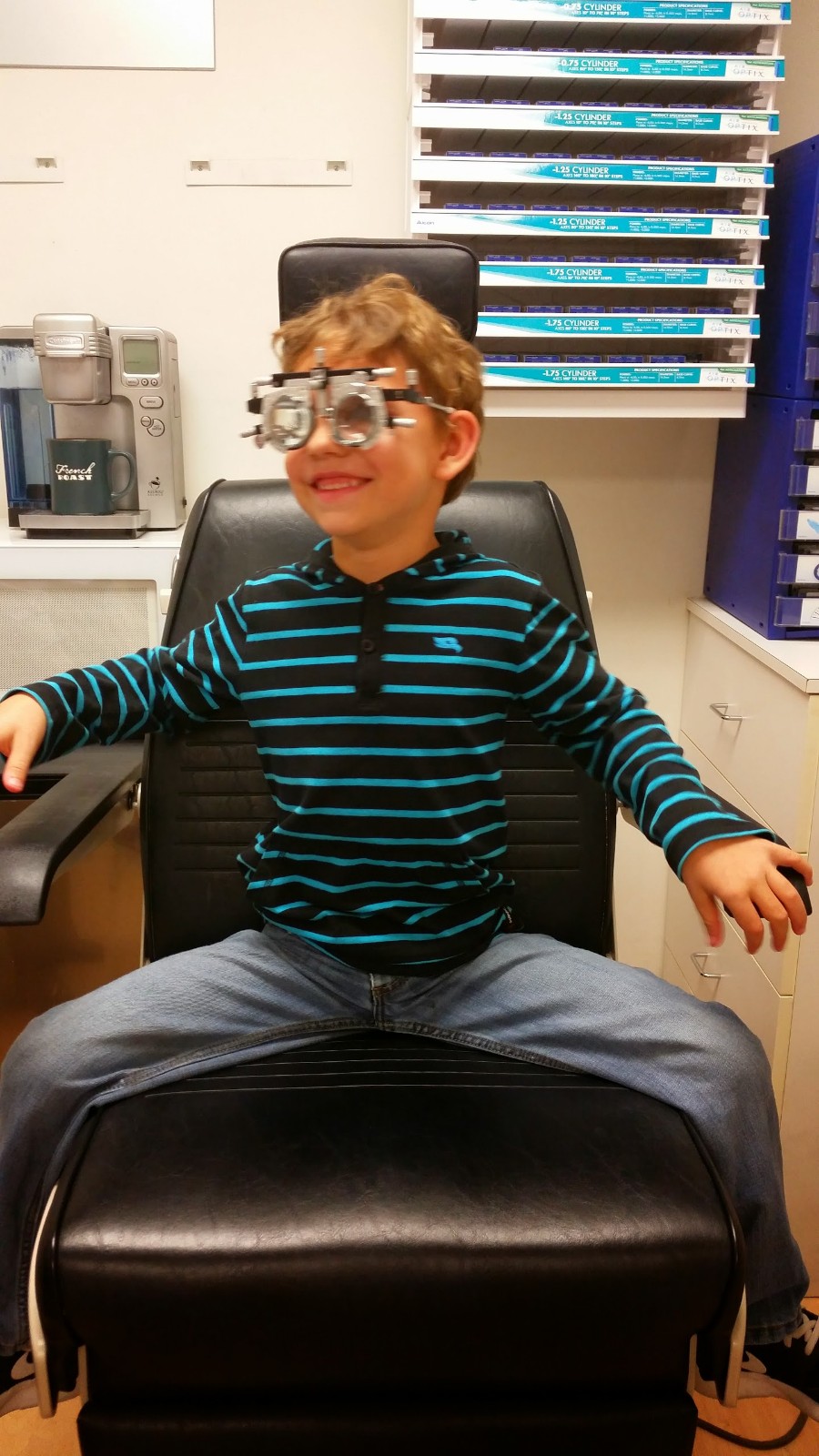 Costco Vision Center | 2450 E Beardsley Rd, Phoenix, AZ 85050, USA | Phone: (480) 375-2853