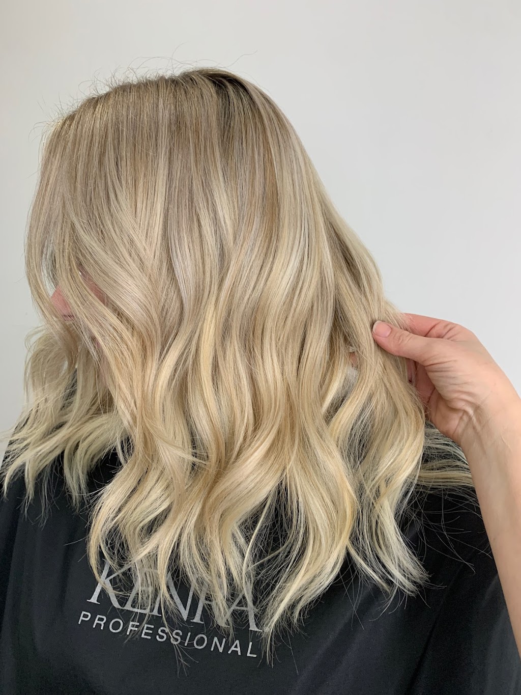 Ashleigh James Salon | 210 S Main St, Slippery Rock, PA 16057, USA | Phone: (724) 794-2835