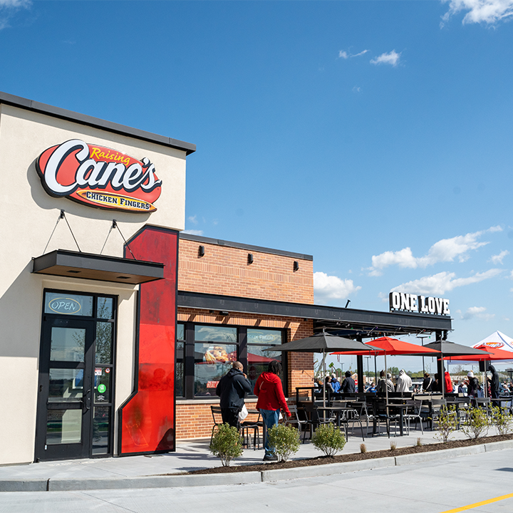 Raising Canes Chicken Fingers | 10490 Westport Rd, Louisville, KY 40241, USA | Phone: (502) 425-4040