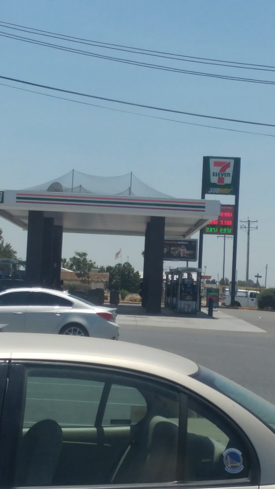 7-Eleven | 1790 W Bush St, Lemoore, CA 93245, USA | Phone: (559) 924-2497