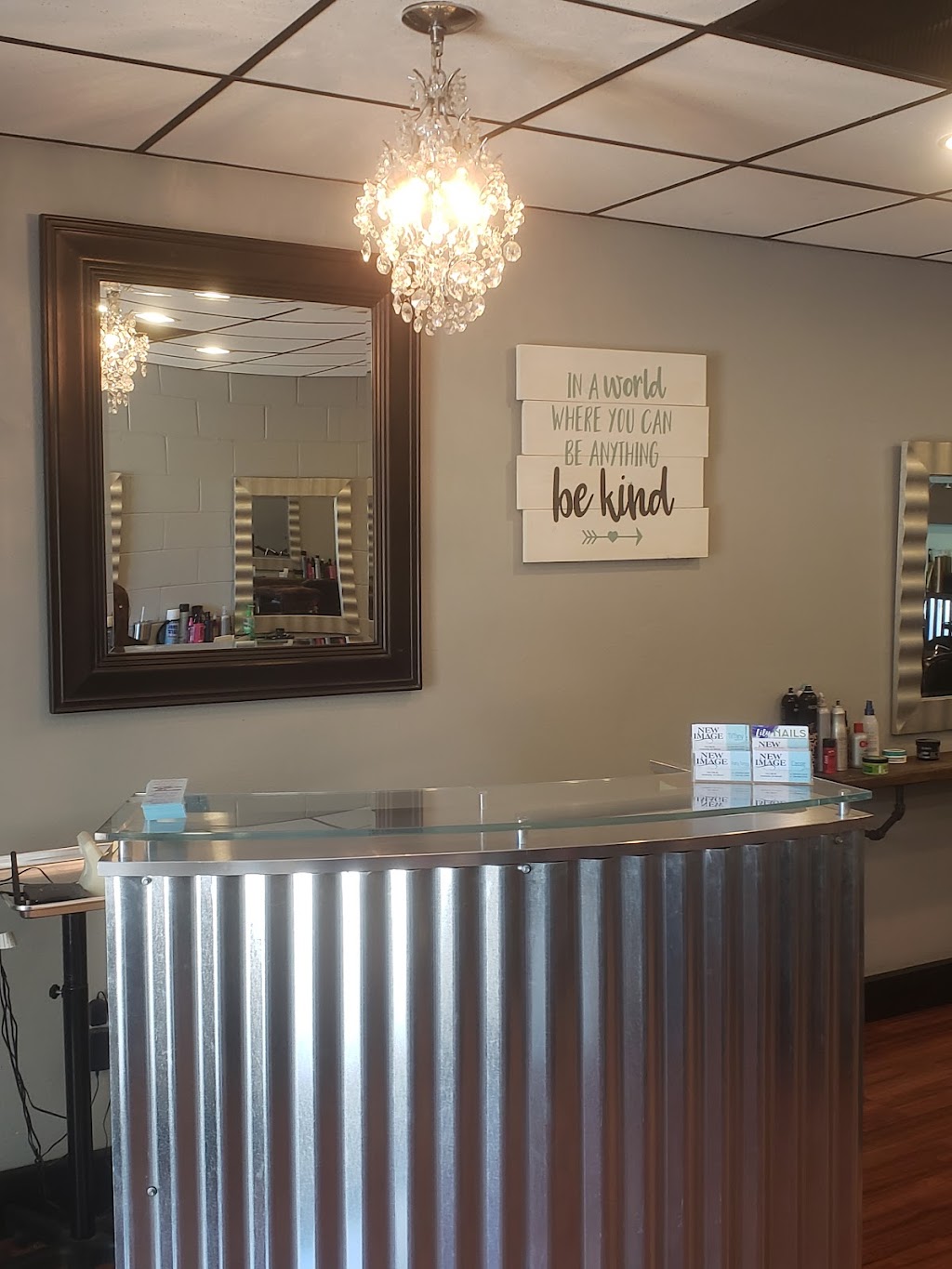 New Image Salon | 322 Fifth St, Frederick, CO 80530, USA | Phone: (303) 833-3235