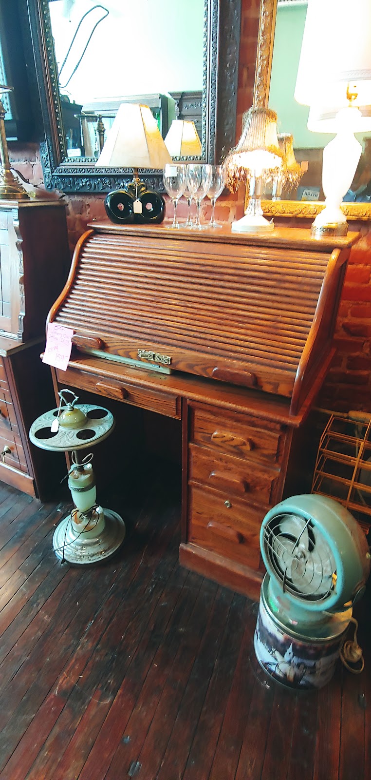 Magnolia Antique Mall | 111 W Oklahoma Ave, Guthrie, OK 73044, USA | Phone: (617) 448-0464