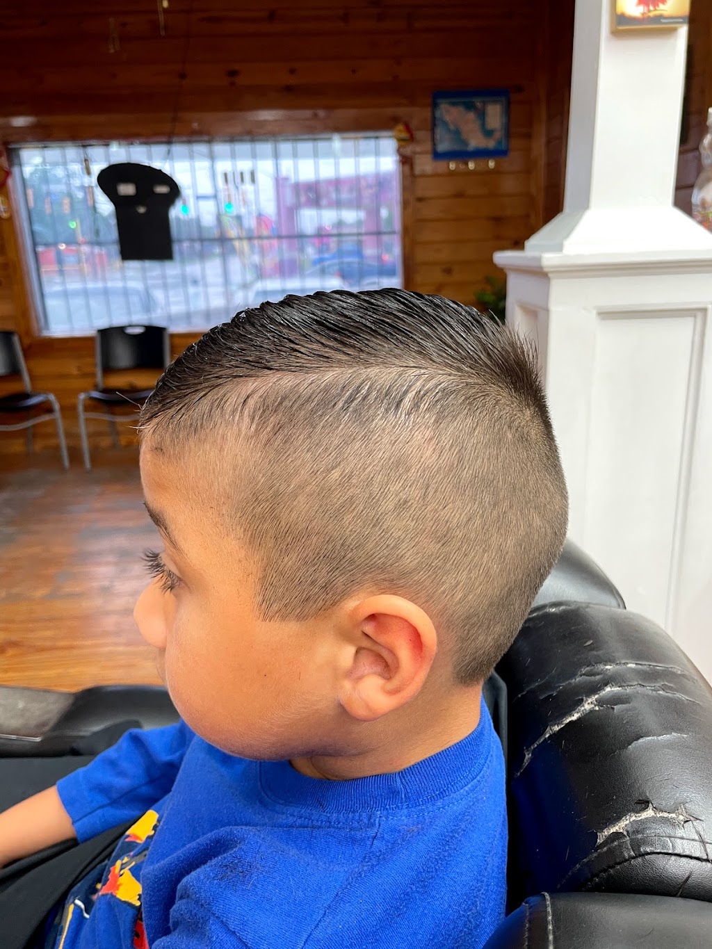 Acapulco Barber Shop | 2010 N Zarzamora St, San Antonio, TX 78201, USA | Phone: (210) 236-8155