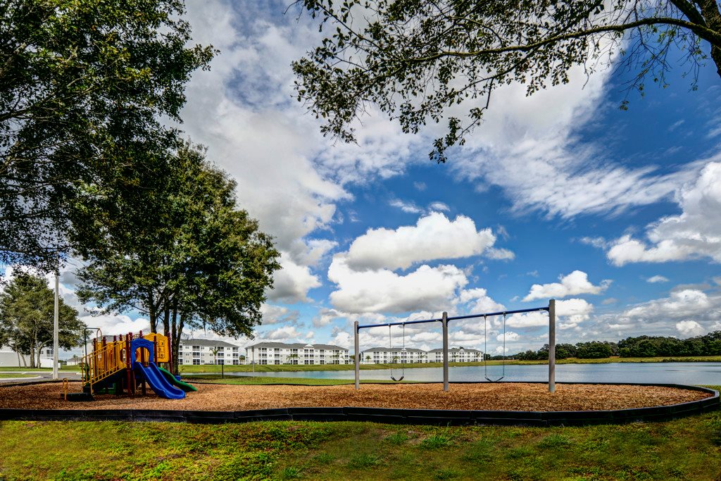 Century Lakehouse | 3003 S Frontage Rd, Plant City, FL 33566, USA | Phone: (813) 365-3974