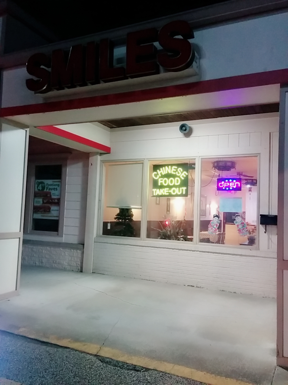 Smiles Chinese Restaurant | 500 W Aurora Rd, Northfield, OH 44067, USA | Phone: (330) 908-0986