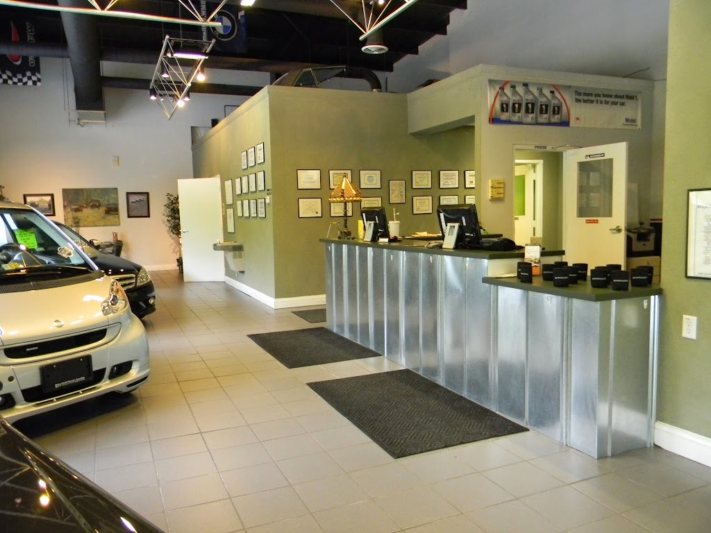 European Cars of Williamsburg | 421 E Rochambeau Dr, Williamsburg, VA 23188, USA | Phone: (757) 220-9660