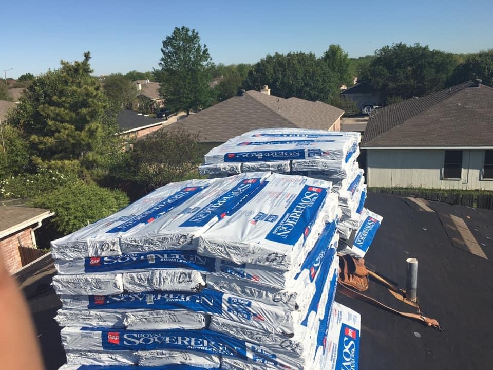 Crown Roofing Construction | 1430 Parkway Ln, Arlington, TX 76010, USA | Phone: (817) 675-3041